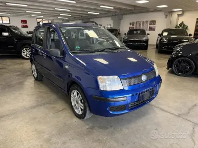 Usata Fiat Panda Dynamic 54 CV (39 kW) 2009 Blu Utilitaria