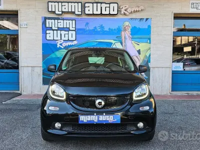 Usata Smart ForFour Passion 71 CV (52 kW) 2018 Nero Utilitaria
