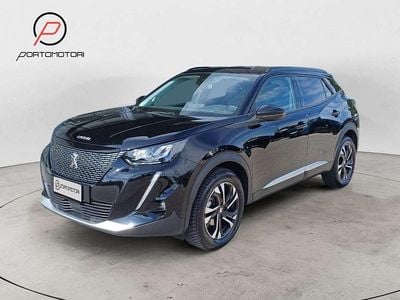 Usata Peugeot 2008 Allure 101 CV (74 kW) 2022 Nero SUV