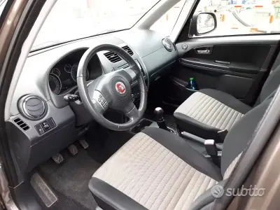 Usata Fiat Sedici 120 CV (88 kW) 2009 SUV