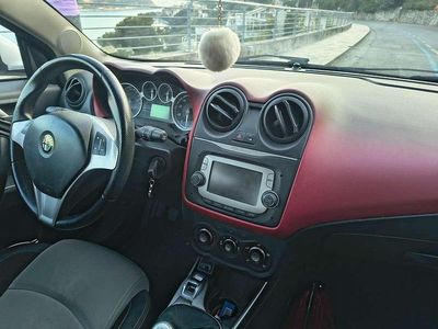 Usata Alfa Romeo MiTo Distinctive 120 CV (88 kW) 2015 Bianco Utilitaria