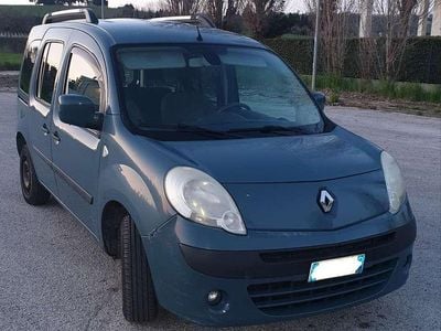 Usata Renault Kangoo Dynamique 106 CV (77 kW) 2009 Blu/azzurro Monovolume