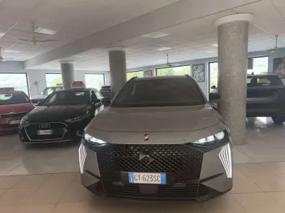 Usata DS Automobiles DS7 Crossback Performance 131 CV (96 kW) 2024 Grigio calce SUV