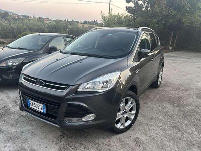 Begagnad Ford Kuga S 120 HK (88 kW) 2015 SUV