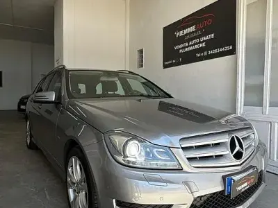 Usata Mercedes C220 Avantgarde 170 CV (125 kW) 2013 Grigio Station wagon