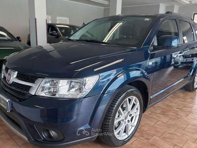 Usata Fiat Freemont Urban 170 CV (125 kW) 2014 Blu SUV