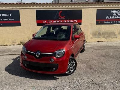 Usata Renault Twingo SE 70 CV (51 kW) 2015 Rosso Utilitaria