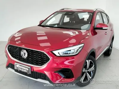Usata MG ZS Comfort 106 CV (77 kW) 2025 Rosso SUV