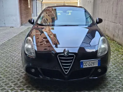 Usata Alfa Romeo Giulietta Progression 120 CV (88 kW) 2012 Utilitaria