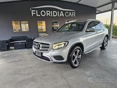 Usata Mercedes GLC250 203 CV (149 kW) 2016 Grigio SUV