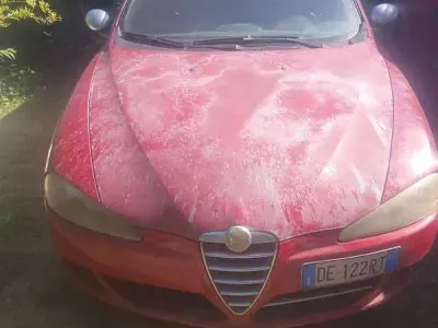 Usata Alfa Romeo 147 120 CV (88 kW) 2006 Rosso Utilitaria