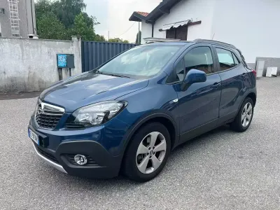 Usata Opel Mokka Cosmo 116 CV (85 kW) 2015 Bluazzurro SUV