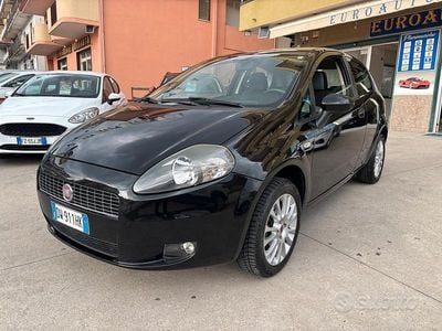 Usata Fiat Grande Punto Sport 69 CV (50 kW) 2009 Nero Utilitaria