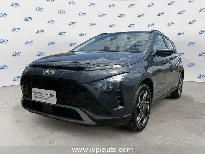 Usata Hyundai Bayon 84 CV (61 kW) 2023 Grigio SUV