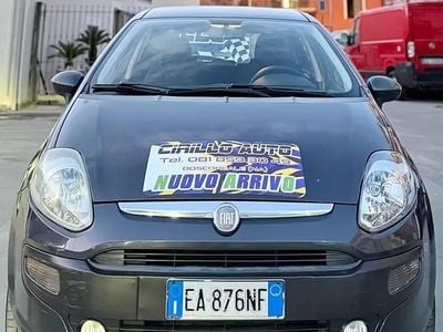 Usata Fiat Grande Punto 77 CV (56 kW) 2010 Grigio Utilitaria