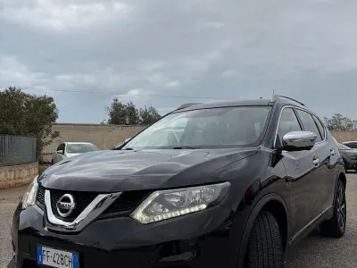 Usata Nissan X-Trail Tekna 131 CV (96 kW) 2016 Nero SUV