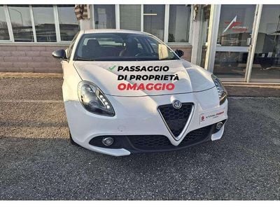 Second-hand Alfa Romeo Giulietta Super 120 CP (88 kW) 2016 Alb Hatchback