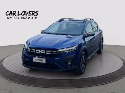 Usata Dacia Sandero Comfort 101 CV (74 kW) 2023 Blu scuro Utilitaria