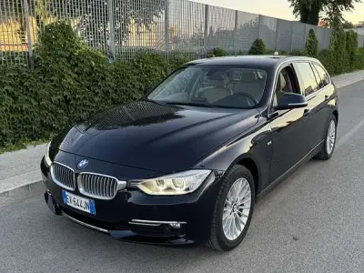 Usata BMW 320 Luxury Line 184 CV (135 kW) 2014 Station wagon