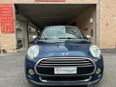 Usata Mini Cooper 116 CV (85 kW) 2014 Blu Utilitaria