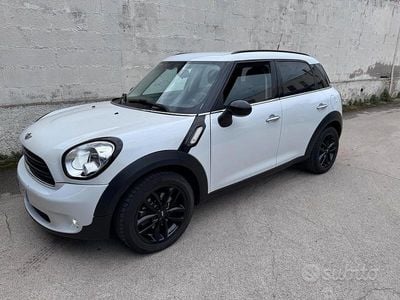 Usata Mini Cooper D Countryman 90 CV (66 kW) 2016 Bianco SUV