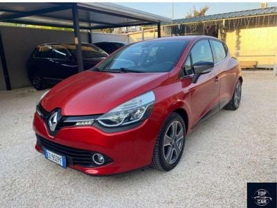 Usata Renault Clio IV 90 CV (66 kW) 2015 Arancione Berlina