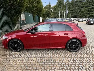 Usata Mercedes 180 Premium 116 CV (85 kW) 2020 Rosso Berlina