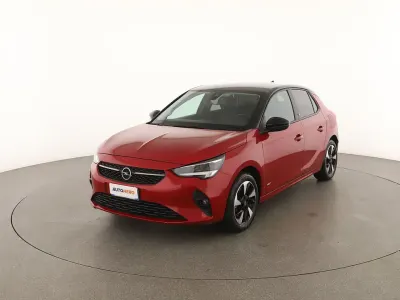 Usata Opel Corsa-e Design & Tech 100 kW (136 CV) 2022 Rosso Utilitaria