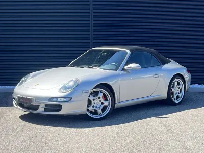 Usata Porsche 911 Carrera S Cabriolet 355 CV (261 kW) 2006 Argento Cabrio
