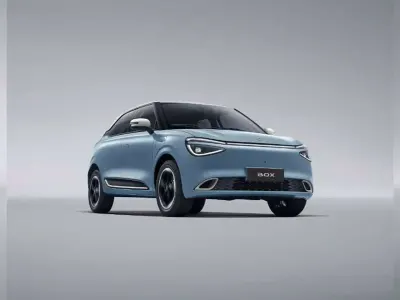 Nuova DongFeng Box 69 kW (95 CV) 2026 Blue&white Utilitaria