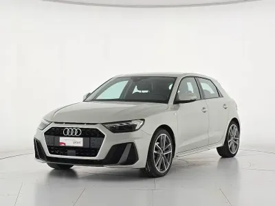 Usata Audi A1 Sportback S-Line 150 CV (110 kW) 2023 Argento Utilitaria
