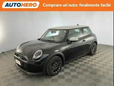 Usata Mini Cooper Classic 114 kW (156 CV) 2025 Nero Utilitaria