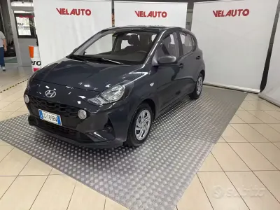 Brugt Hyundai i10 Advanced 67 HK (49 kW) 2021 Grå Hatchback