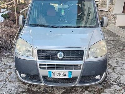 Usata Fiat Doblò 69 CV (50 kW) 2005 Grigio Monovolume