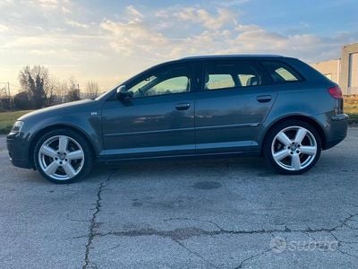 Brugt Audi A3 Ambiente 140 HK (102 kW) 2005 Grå Hatchback