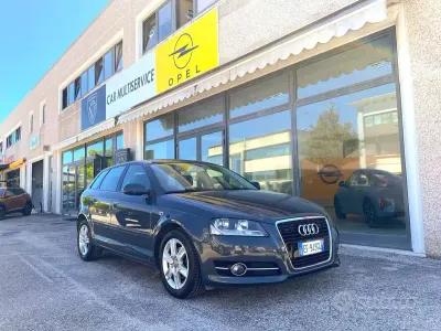 Usata Audi A3 90 CV (66 kW) 2011 Grigio Utilitaria