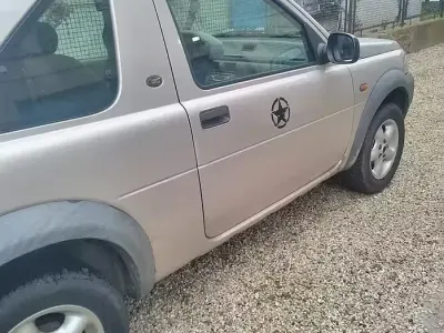 Usata Land Rover Freelander 120 CV (88 kW) 2000 Grigio SUV