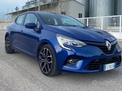 Usata Renault Clio 86 CV (63 kW) 2020 Blu Utilitaria