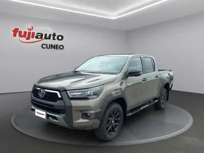 Nuova Toyota HiLux 204 CV (150 kW) 2026 Dark grey met Pick-up