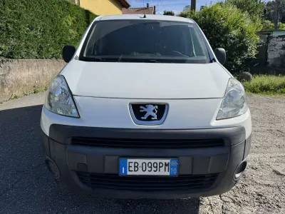 Usata Peugeot TePee Comfort 90 CV (66 kW) 2010 Other Station wagon