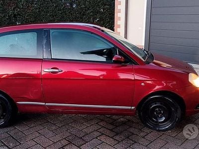 Usata Lancia Ypsilon 60 CV (44 kW) 2007 Rosso Utilitaria