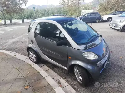 Usata Smart ForTwo Coupé Passion 54 CV (39 kW) 2000 Grigio Coupé