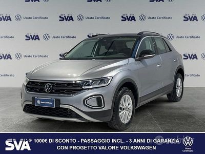 Usata VW T-Roc Life 116 CV (85 kW) 2024 Grigio SUV