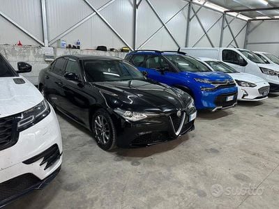 Usata Alfa Romeo Giulia Executive 190 CV (139 kW) 2019 Nero Berlina