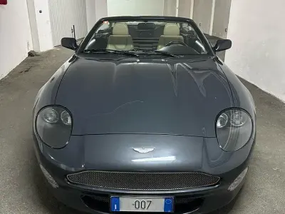 Usata Aston Martin DB7 416 CV (305 kW) 2002 Grigio Cabrio