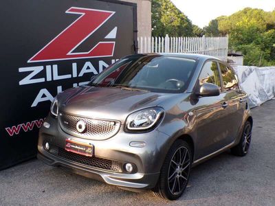 Usata Smart ForFour Brabus Xclusive 109 CV (80 kW) 2016 Grigio Utilitaria