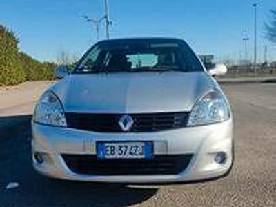 Renault Clio II