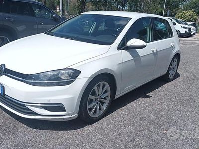Usata VW Golf VII Highline 116 CV (85 kW) 2017 Bianco Berlina