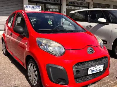 Usata Citroën C1 68 CV (50 kW) 2013 Rosso Utilitaria