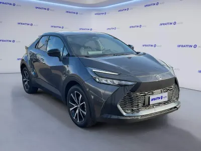Usata Toyota C-HR Trend 245 CV (180 kW) 2025 Grigio scuro SUV